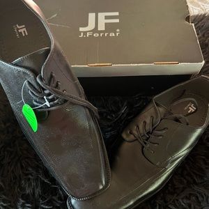 JF J Ferrar men’s dress shoes size 12 wide black